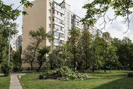 Comfortable On The River Bank Apartment